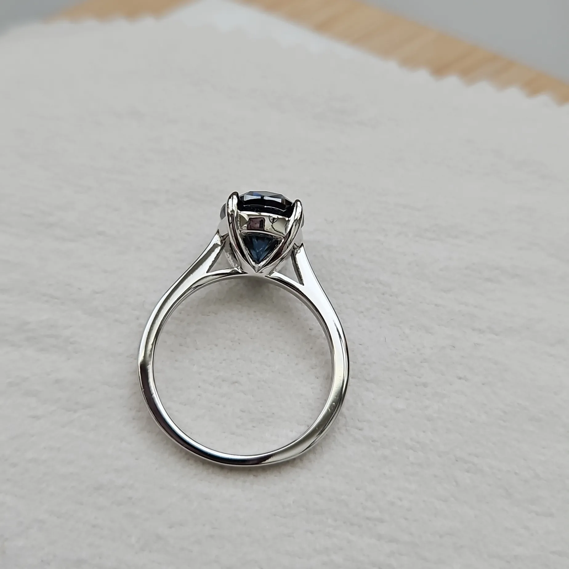 3ct Oval Royal Blue Moissanite Ring. Size 5.5 - Image 5