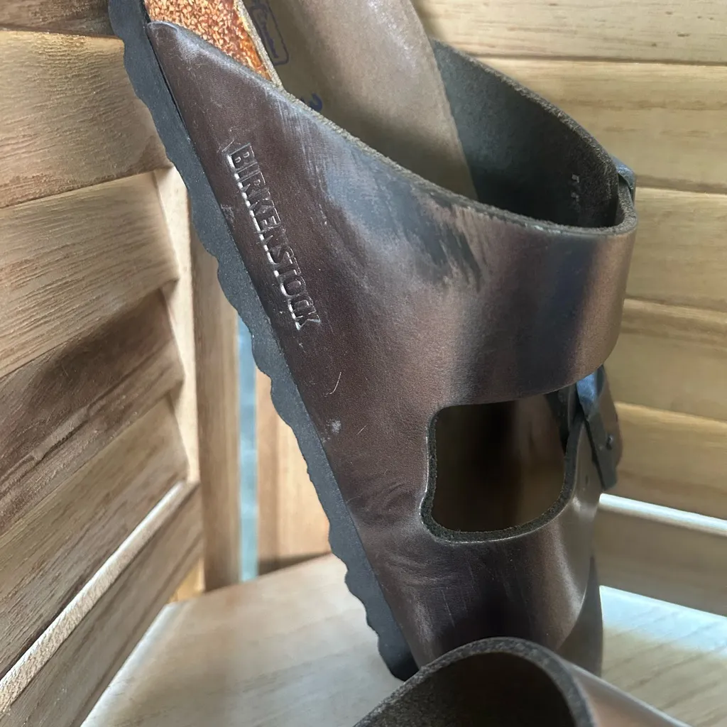 Birkenstock Arizona metallic pewter soft sole sandals, size 36 - Image 6