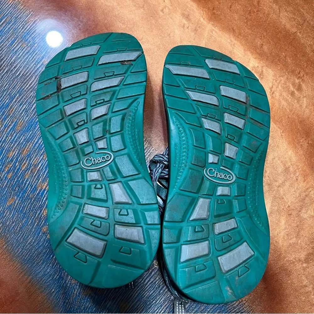 Chaco ZX2 Water River Sandals Black Green Print Size 4 youth - Image 3