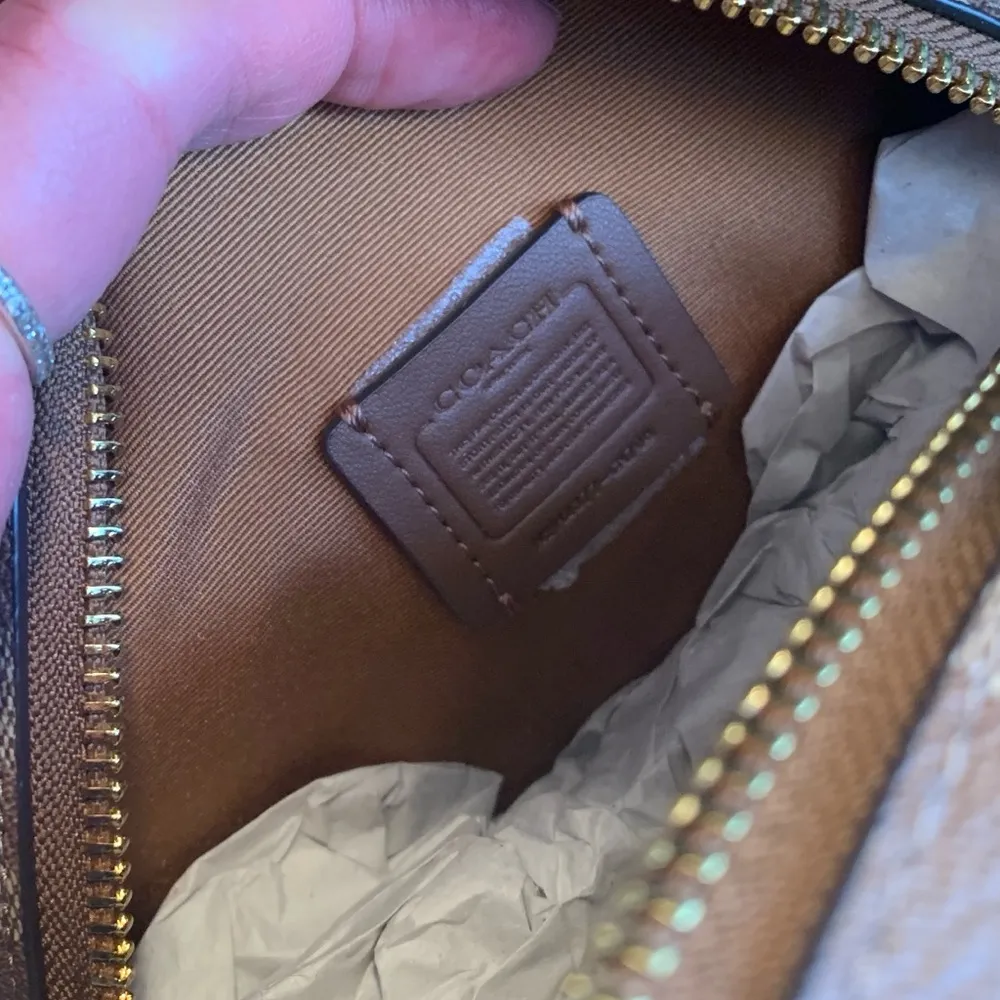 Authentic COACH Signature Coated canvas /smooth leather zip top crossbody - Image 7