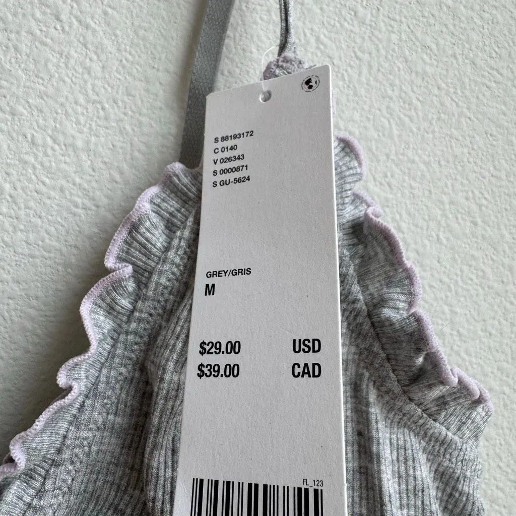 NWT Urban Outfitters Lettuce Trim Gray Clasp Front Bralette Cami Size Medium - Image 4