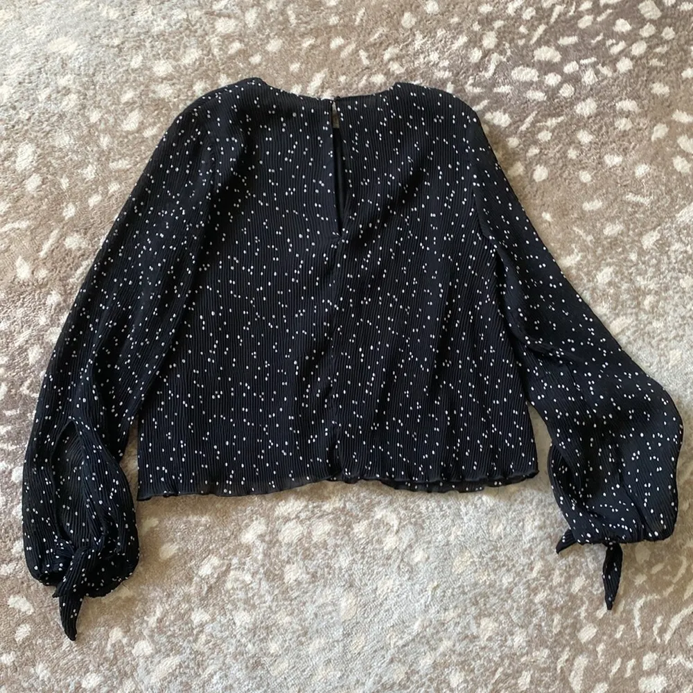 ZARA  Black and White Polka Dot Blouse - Image 4