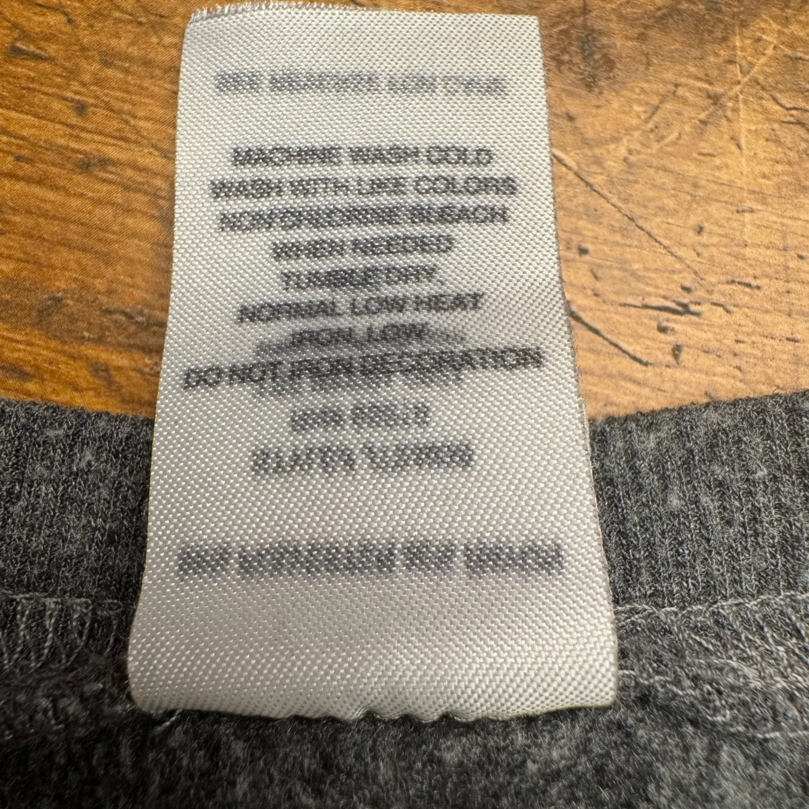 Disney Mickey Mouse Christmas Holiday Sweatshirt Adult XXL Gray Long Sleeve - Image 5