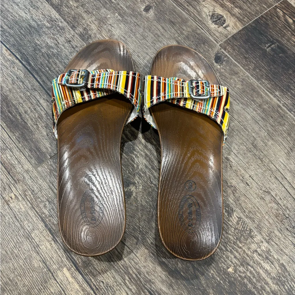 Dr. Scholl's Multicolor Striped Low Wedge Brown Sandals Silver Buckle Size 9 - Image 3
