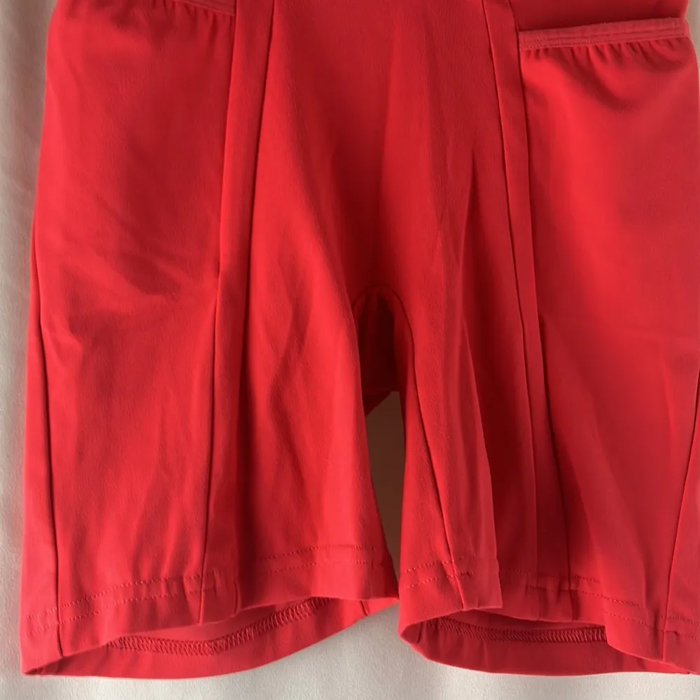 Gymshark electric hot pink biker shorts woman’s size small - Image 3