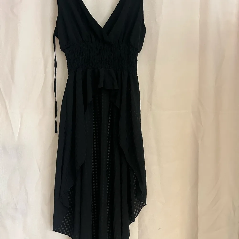 SHEIN Black Smocked V-Neck Blouse Cocktail - Image 3