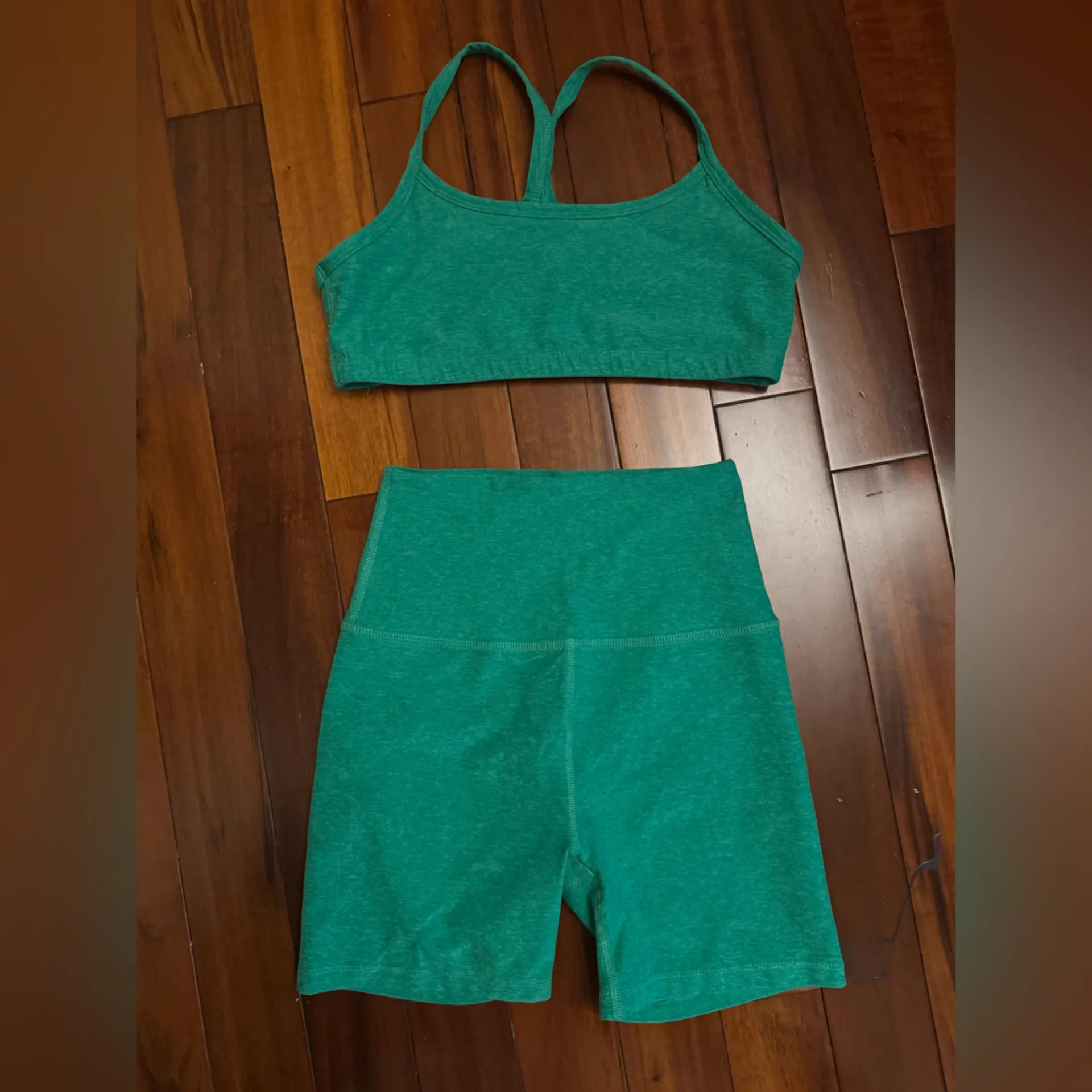 Beyond Yoga  Biker Shorts Set - Image 3