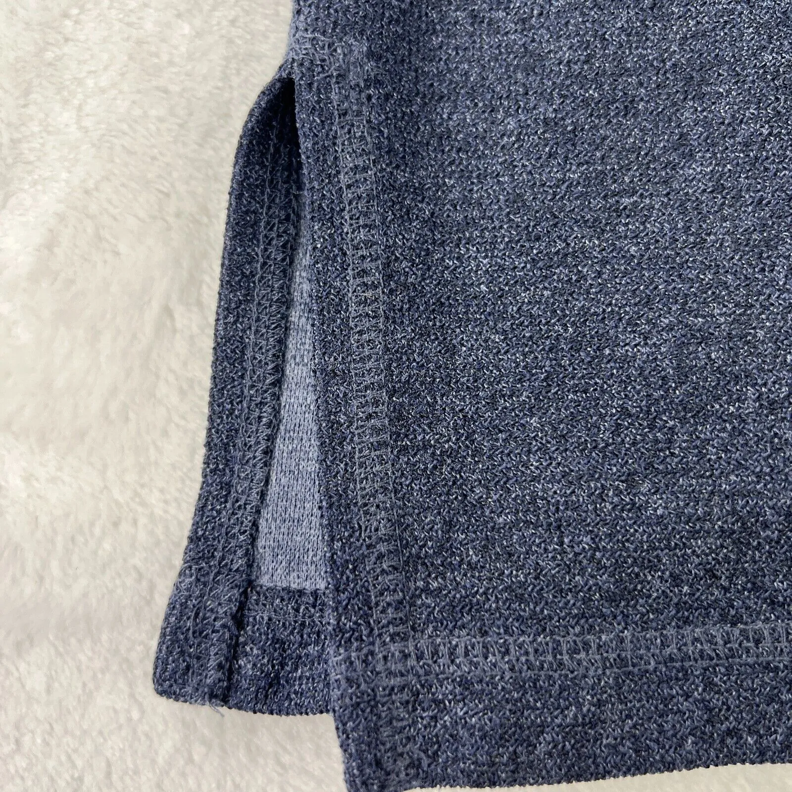 Avenue Shirt Womens 22 / 24‎ Dark Blue V- Neck Basics - Image 10