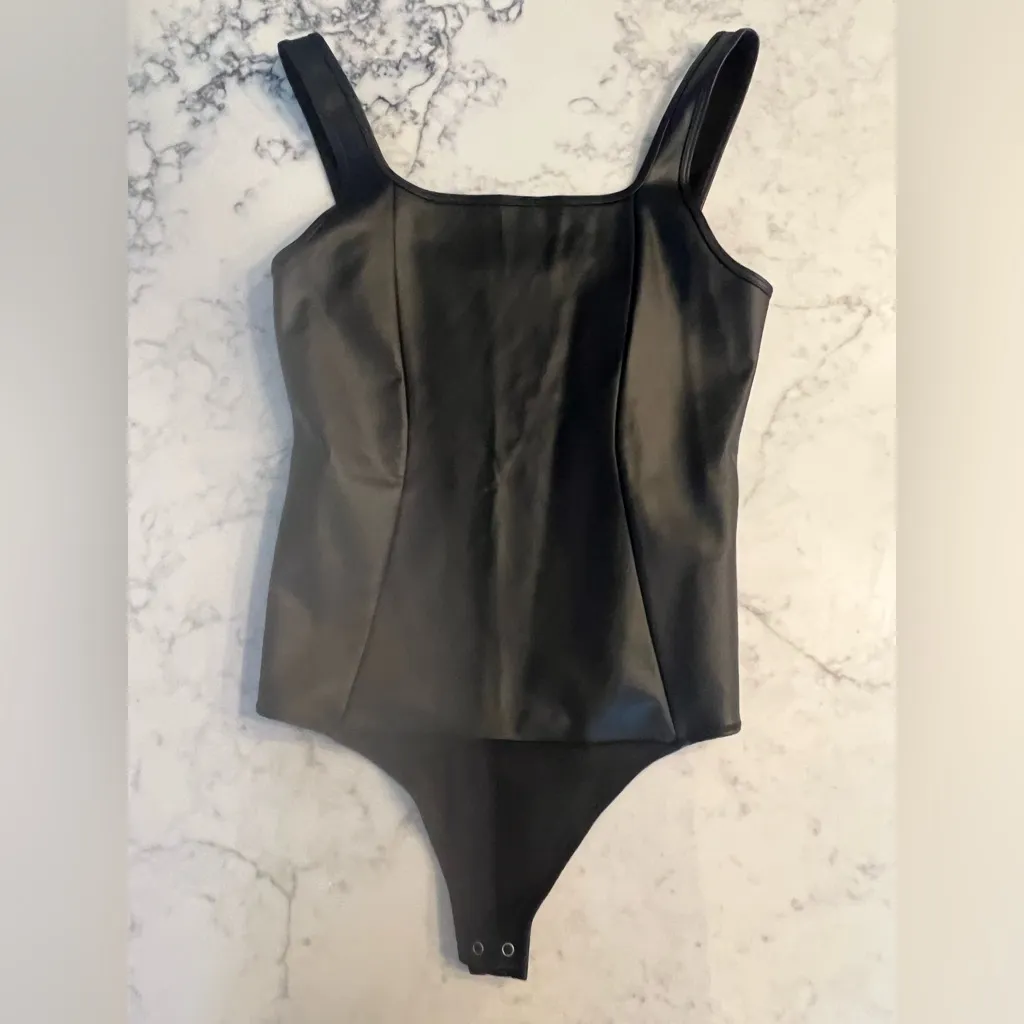 Abercrombie Faux leather black bodysuitmedium vegan leather NWOT - Image 7
