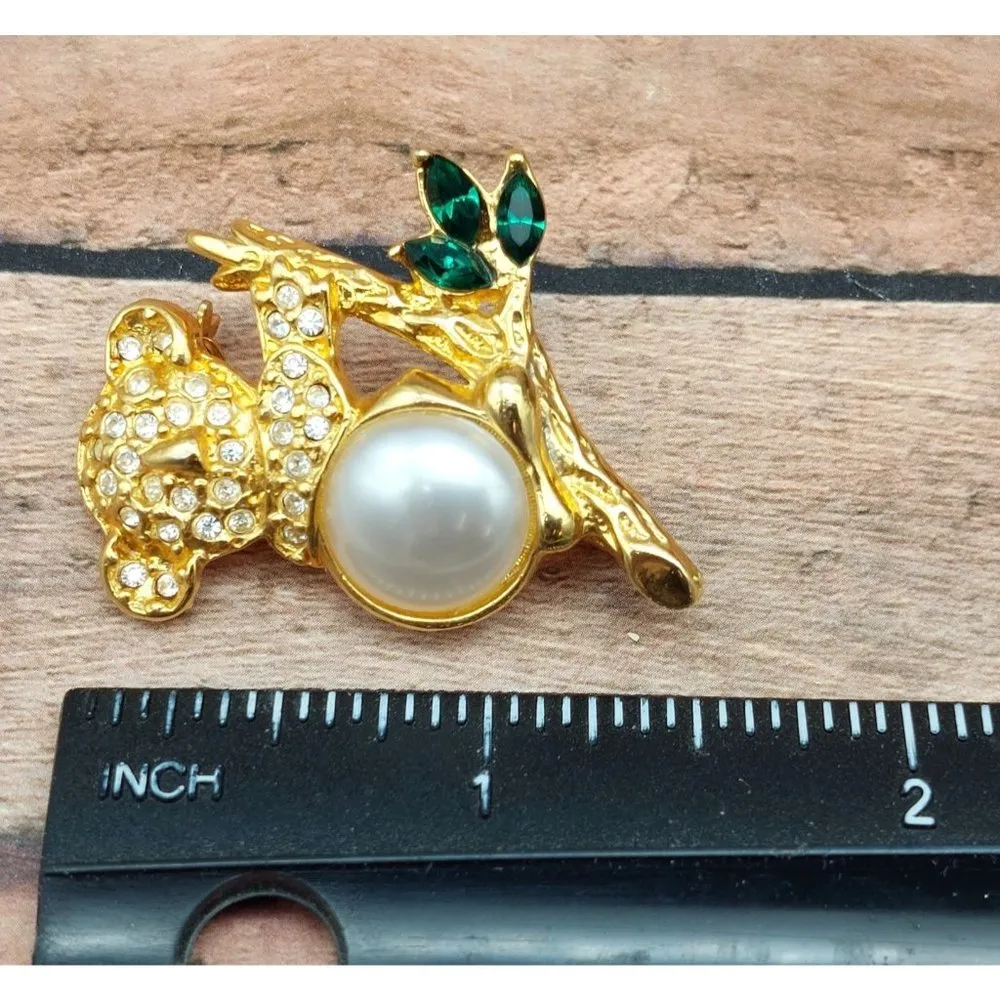 Figural Faux Pearl Koala Bear Brooch Gold Tone Rhinestone Accents 1.5" - Image 6