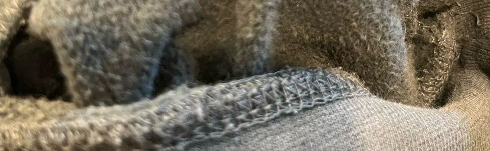 Universal Studios Halloween Horror Nights 2023 Graphics Sweatshirt Hoodie XS Green - Image 10