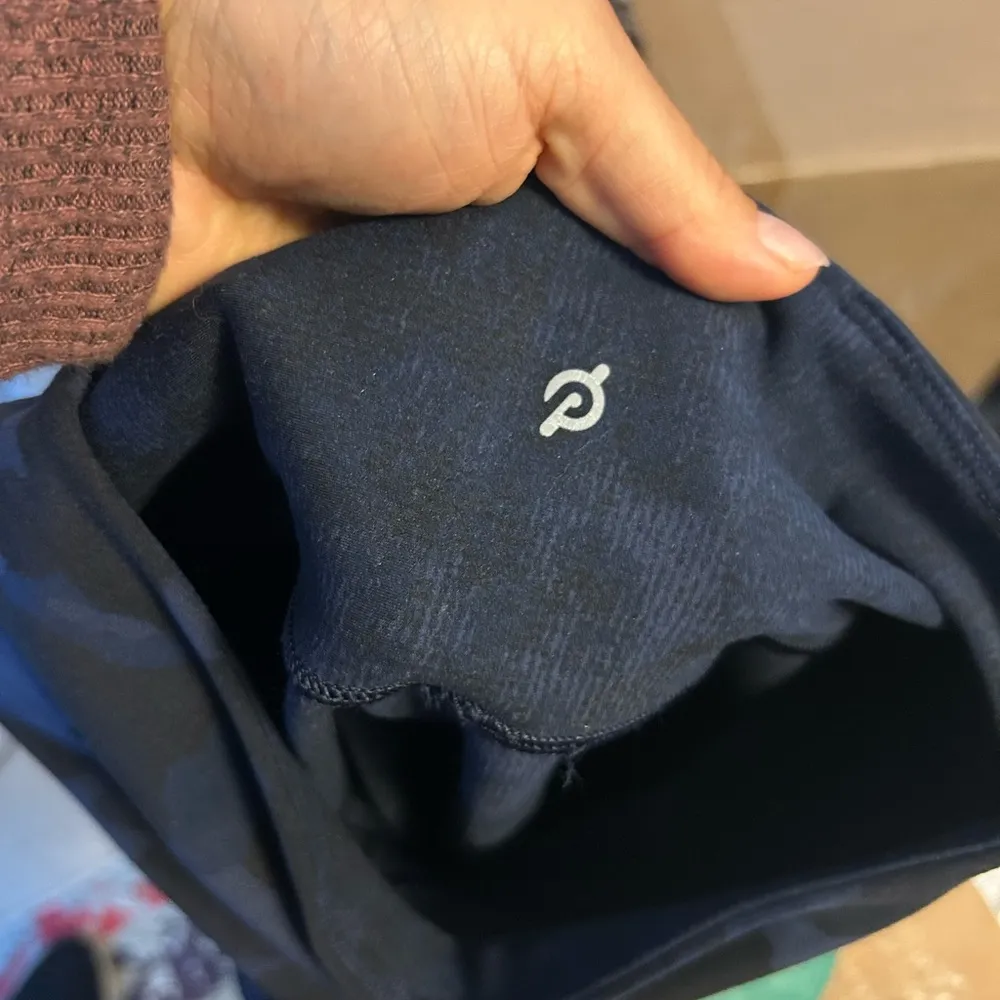 Peloton Navy Blue Camo Active Leggings - Image 3