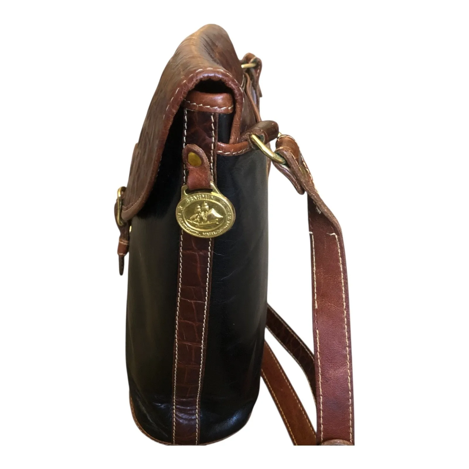 Brahmin Bucket‑Style Crossbody Bag Leather Alligator Flap Adjustable Strap - Image 3