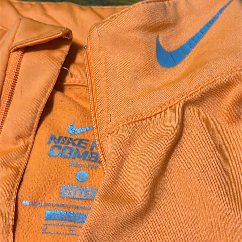 Nike Women’s Pro Combat Orange and Red Long Sleeve Top, Warm, Sz M - Image 2