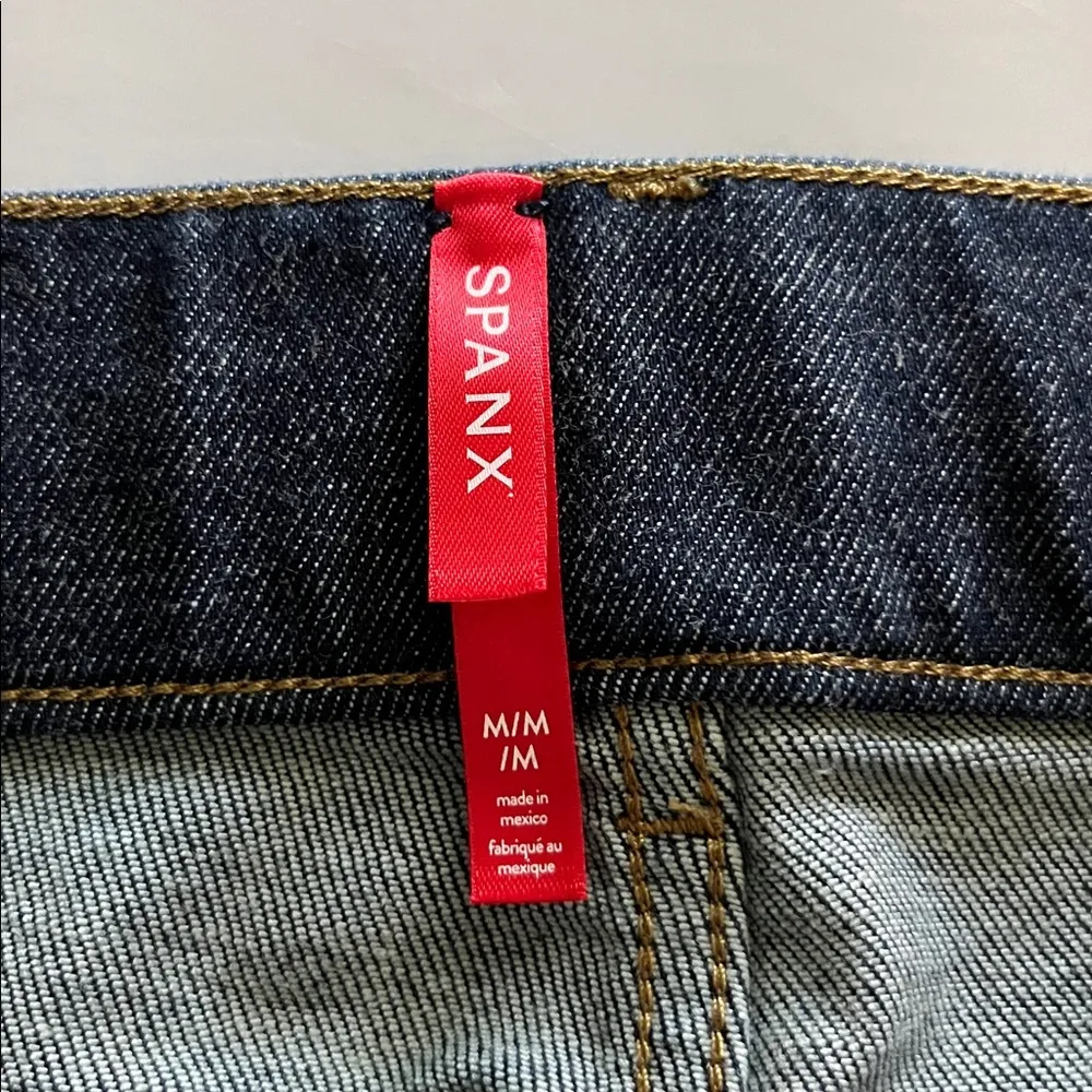 Spanx Pull On Pintuck Flare Jeans High Rise NWT Size M - Image 10