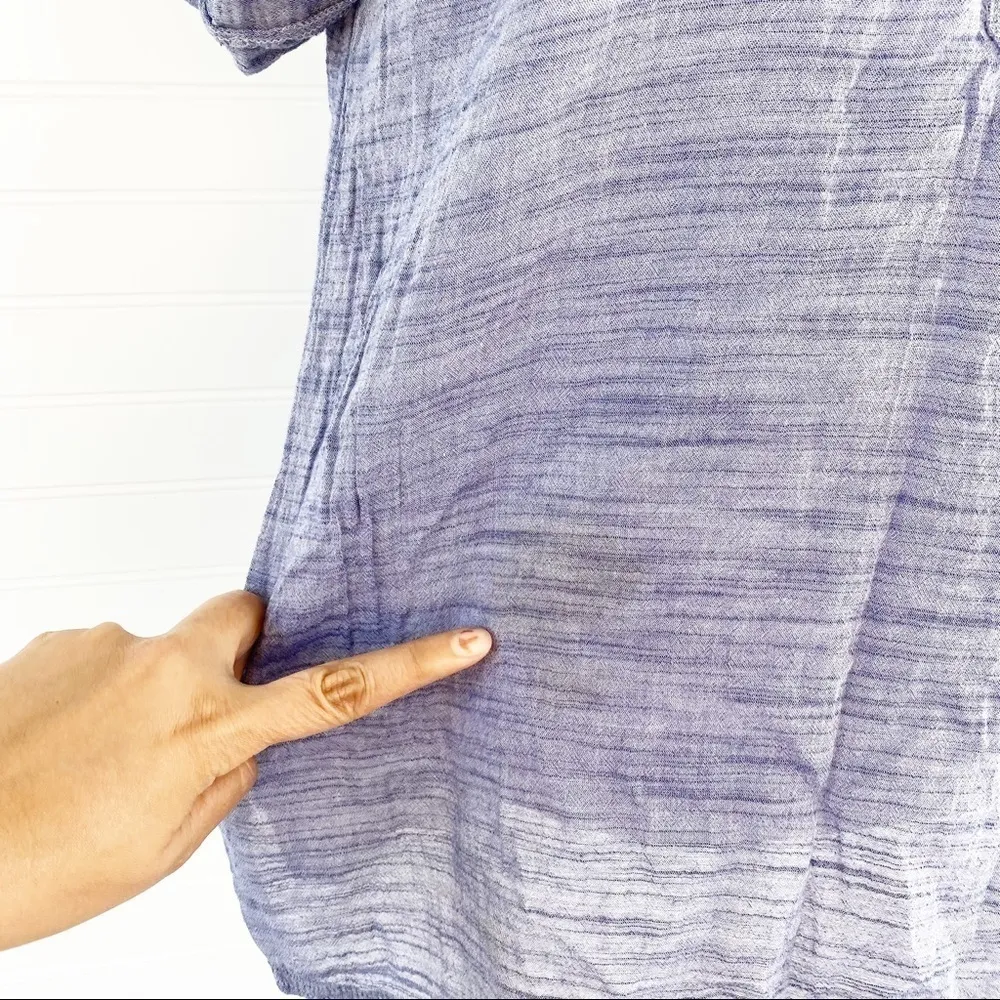 Tunic top Size Medium blue chambray - Image 5