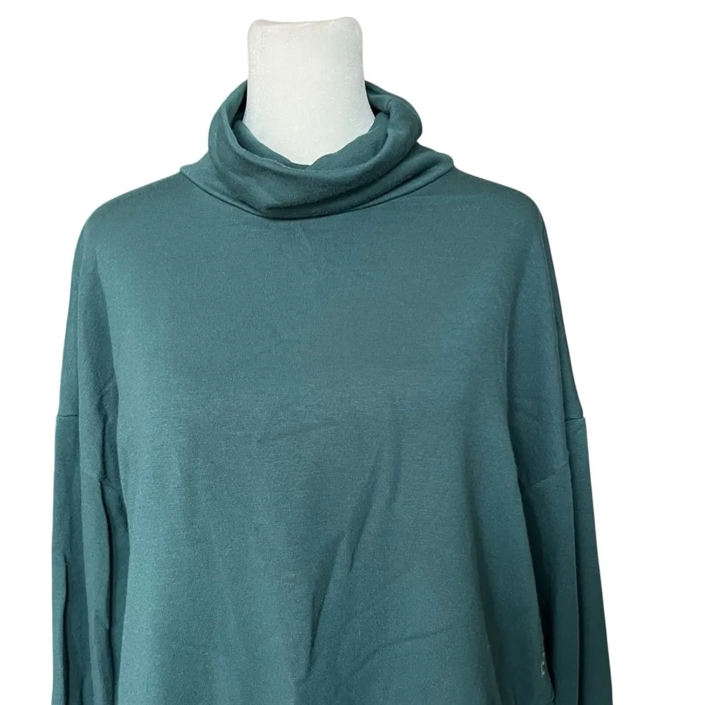 BEYOND YOGA x BARRE ALL TIME CROPPED PULLOVER - MIDNIGHT GREEN Sz L - Image 7