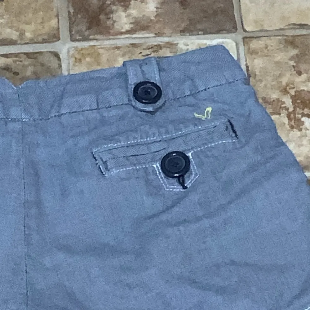 American Eagle Blue Cotton Mid Rise 3.5” Inseam Pockets Size 2 Like New - Image 5