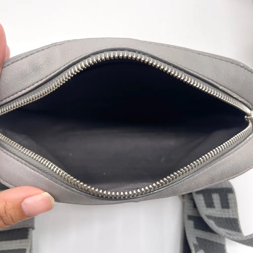 Stella McCartney Authentic Grey Logo Crossbody Camera Bag Preowned - Image 15