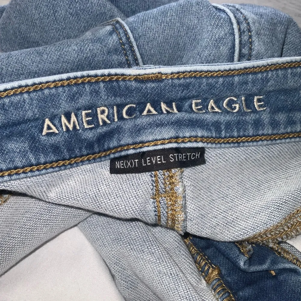 American Eagle Next Level Stretch Crop Jegging Distressed Ripped Blue Jeans 10 - Image 11