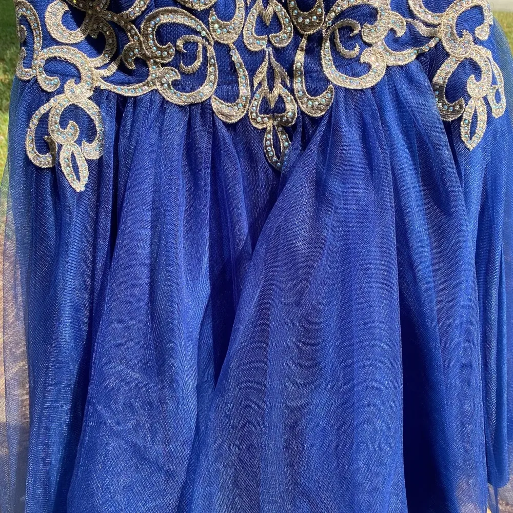 Camille Blue Beading Formal Dress Size 11 - Image 3