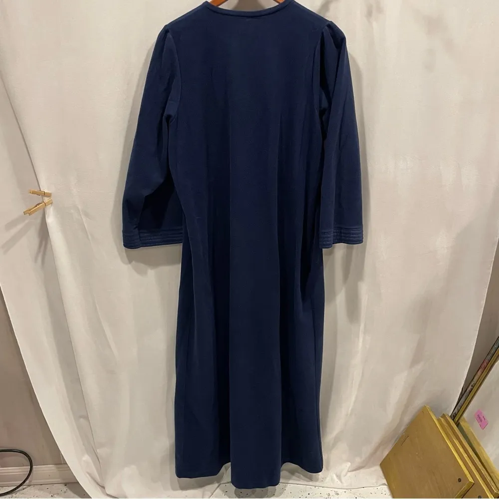 Adorable vintage navy blue floral embroidered pearl snap maxi robe cottagecore Size XL - Image 6