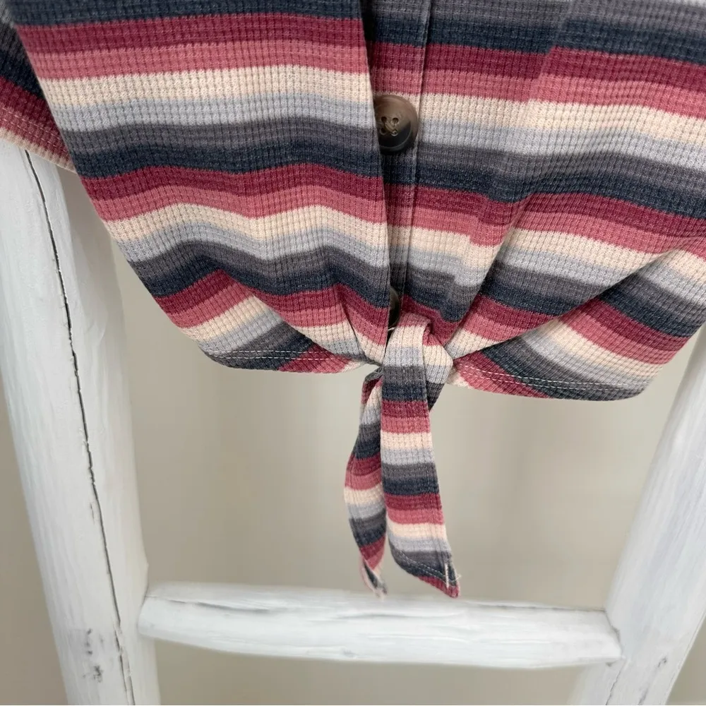 Striped Button Front Ribbed Tank Top SZ Medium - Image 7