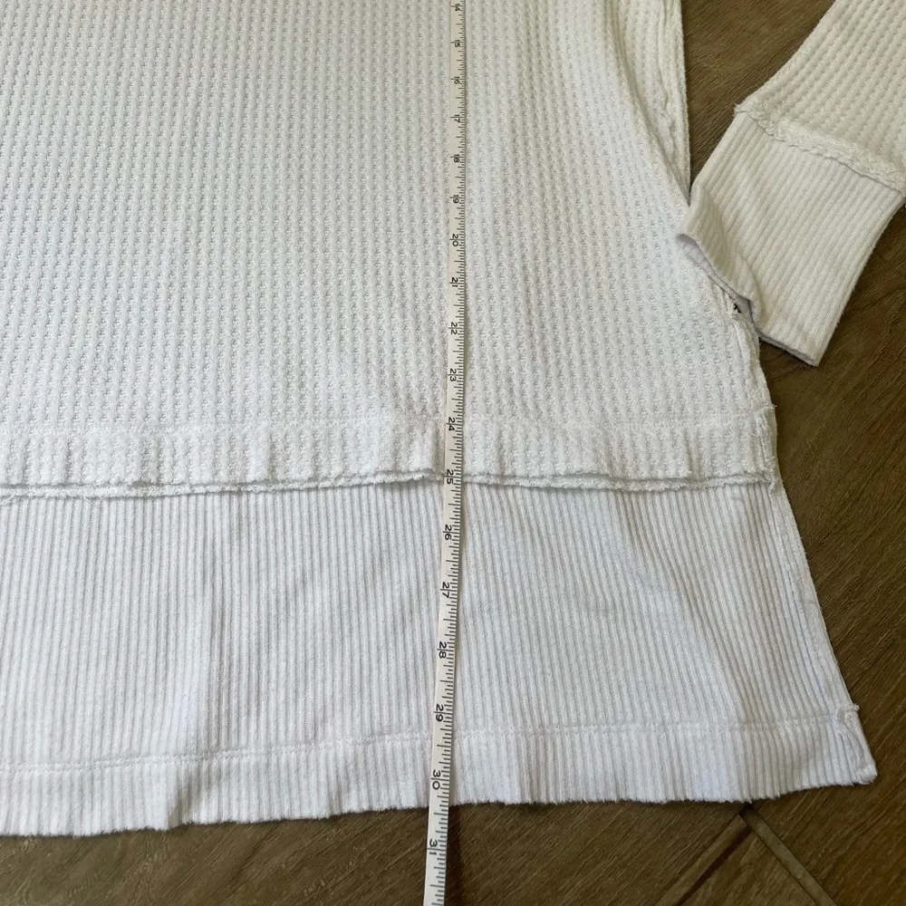 We The Free Thermal Waffle Knit Top Oversized White Long Sleeve Shirt ~ Size M - Image 11