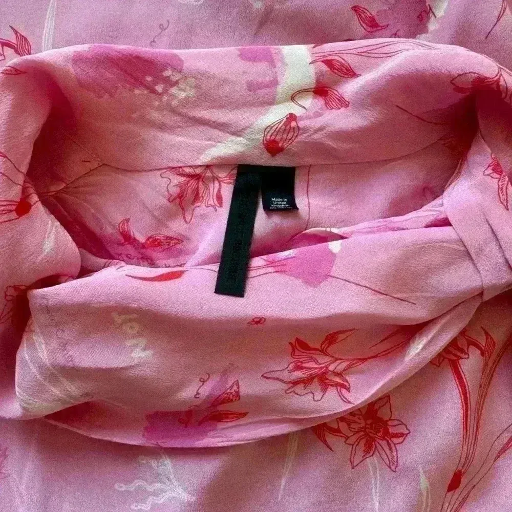 NWOT Women's Topshop Pink Long Sleeve Blouse Size 4 100% Silk Love Neck Tie - Image 3