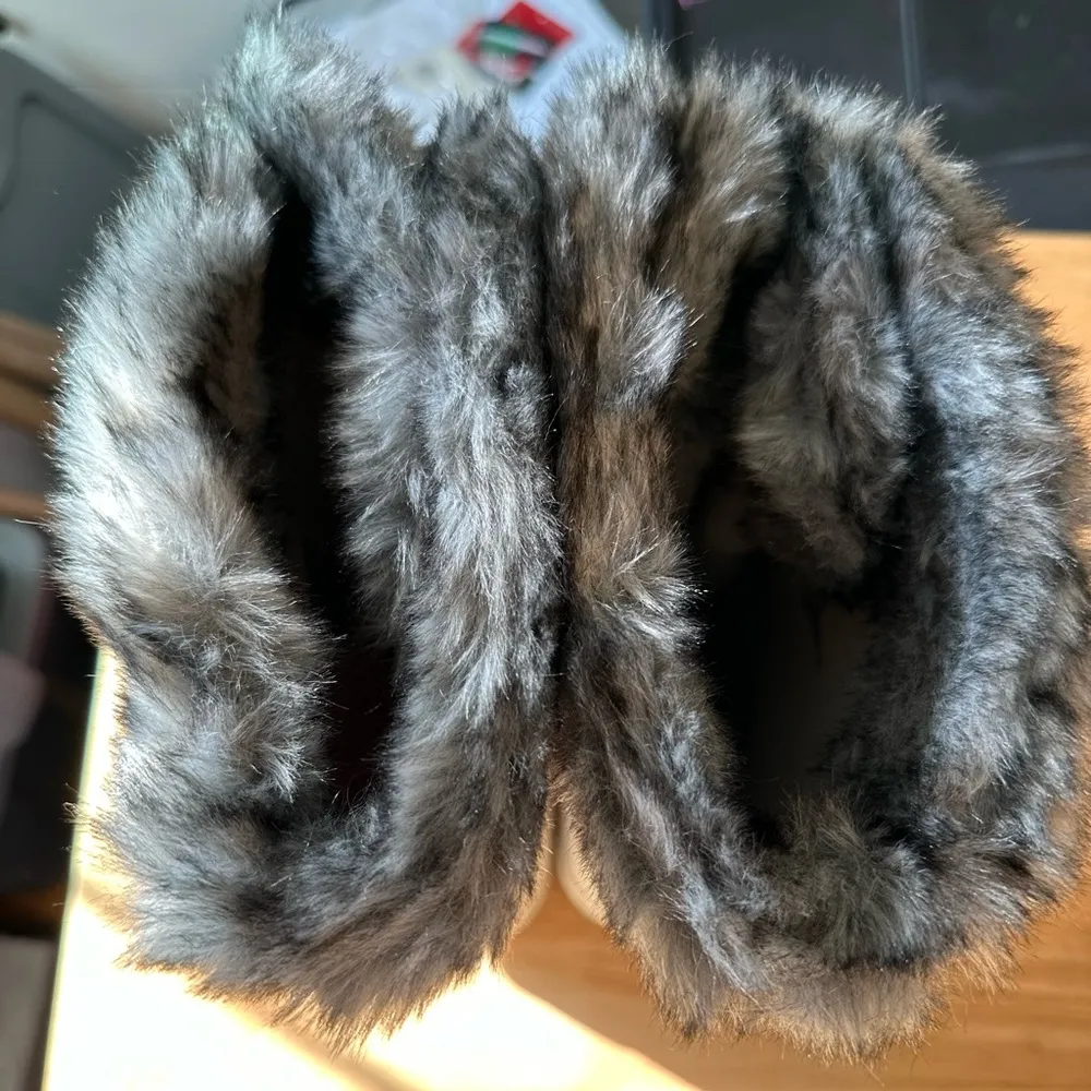 JustFab Marley Lace-Up Faux Fur Snow Boot Vapor Blue size 8 - Image 7