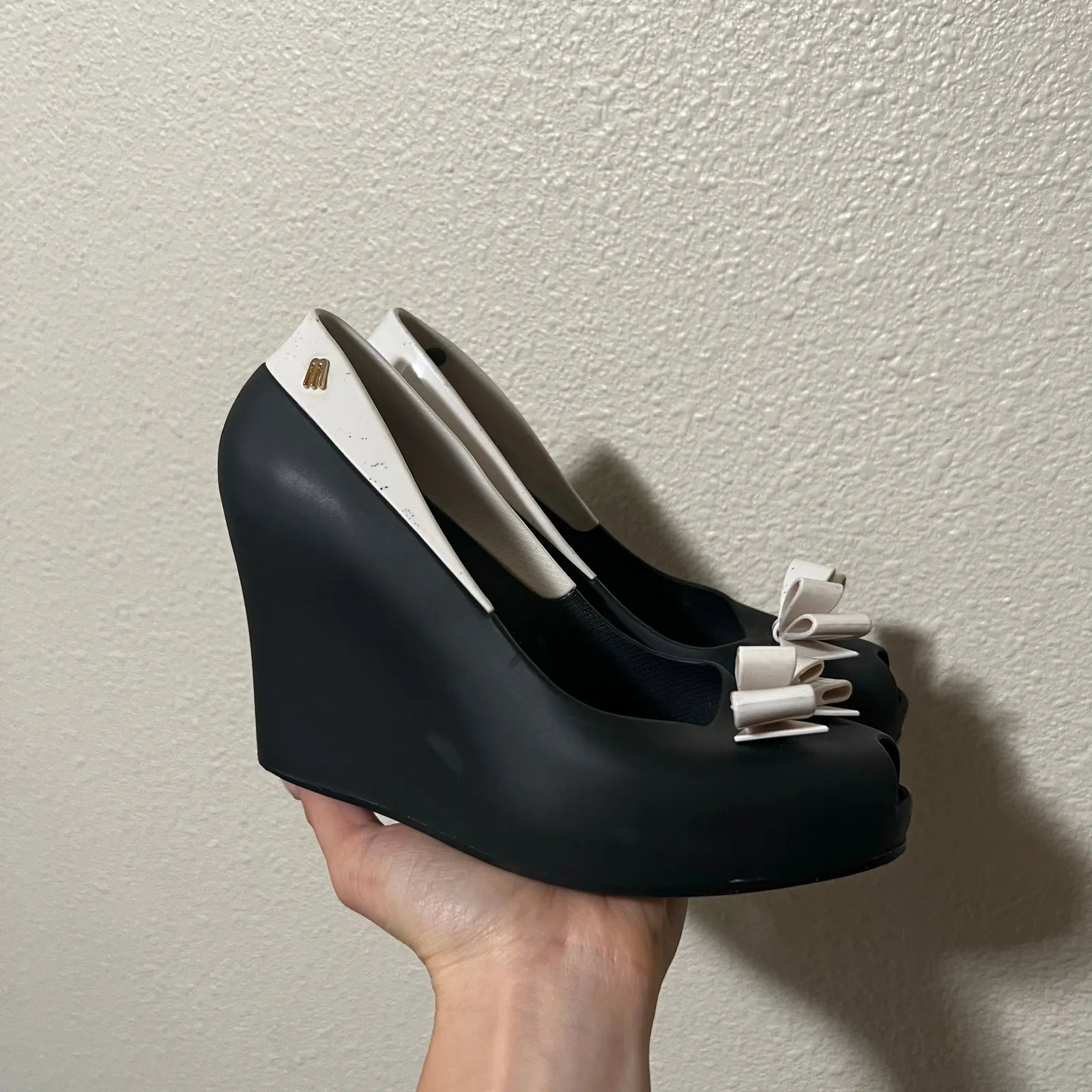 Melissa Queen Peep Toe Bow Wedges Black White Melflex Rubber plastic PVC WOMEN 6 - Image 3