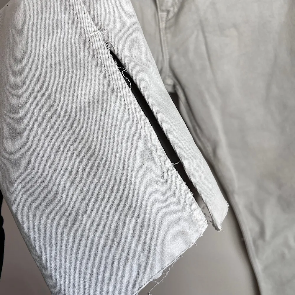 Zara High Waist Side Slit Jeans (8L) - Image 6