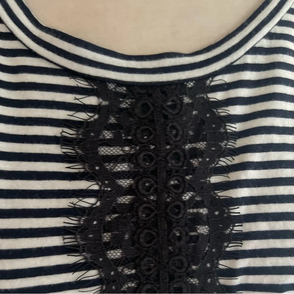 J. Crew Top Black Lace Stripe Long Sleeve Tee Shirt M Nautical Preppy Chic - Image 6