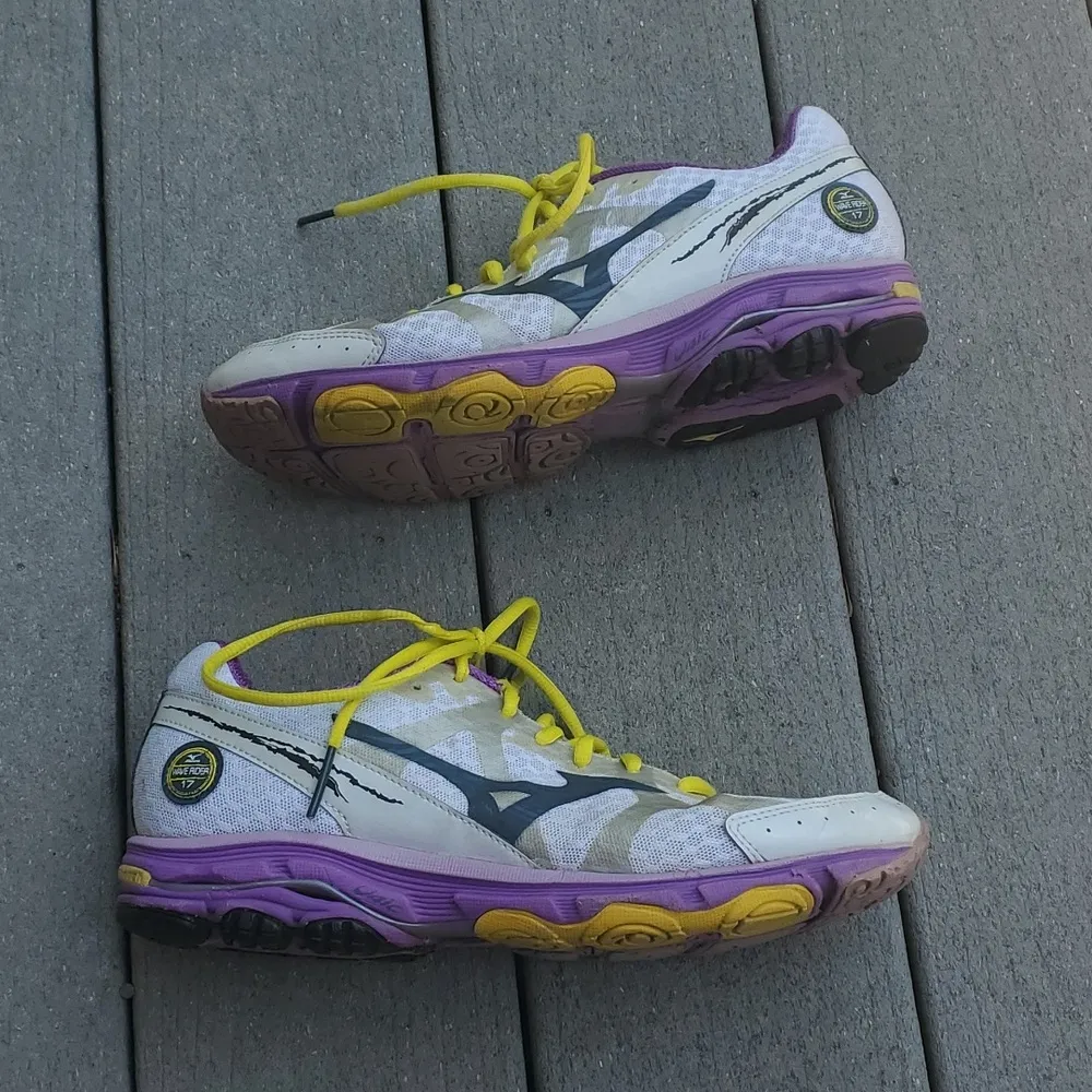 Mizuno Wave Rider 17 Running Shoe Sneakers - Image 9