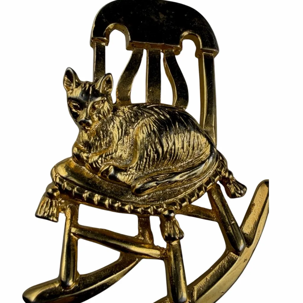 Vintage cat on rocking chair GRA brooch pin gold tone - Image 2