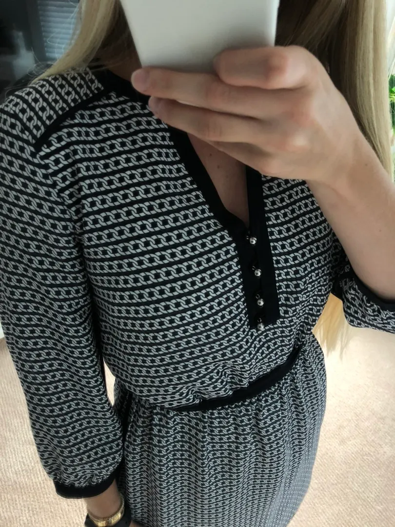 Banana Republic Dress - Image 2