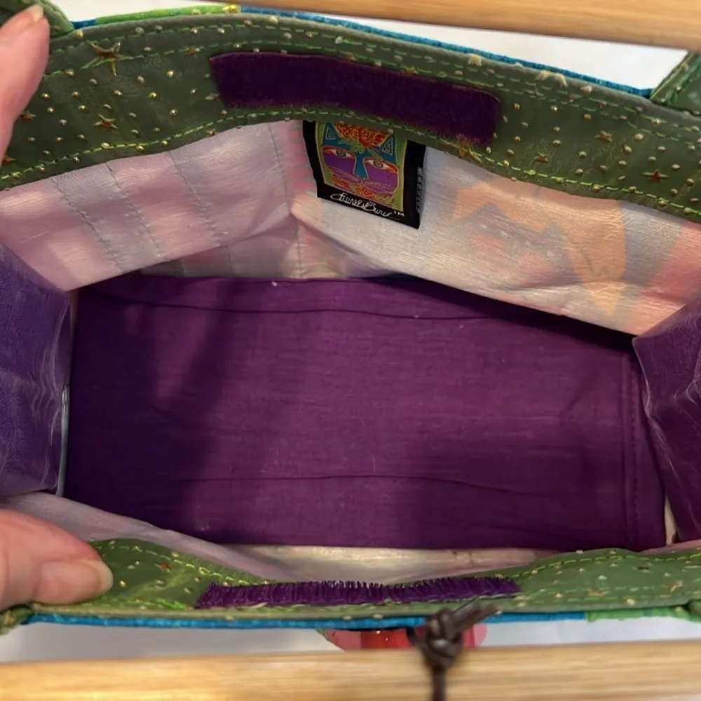 Laurel Birch small bag wood handle bird dog cat horse design wood dog tag EUC Green - Image 6