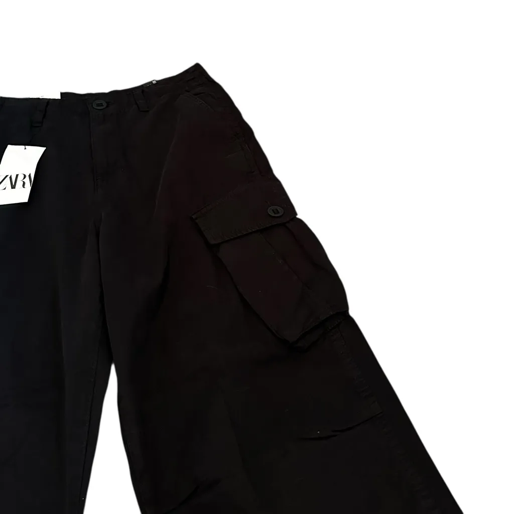 Zara Black High Rise Wide Leg Cargo Pocket Pants Utility Grunge Size 30 - Image 5