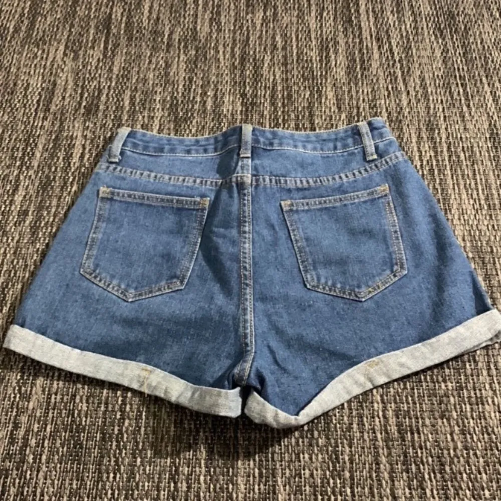 SHEIN Jean Shorts High Waist Distressed - Image 2