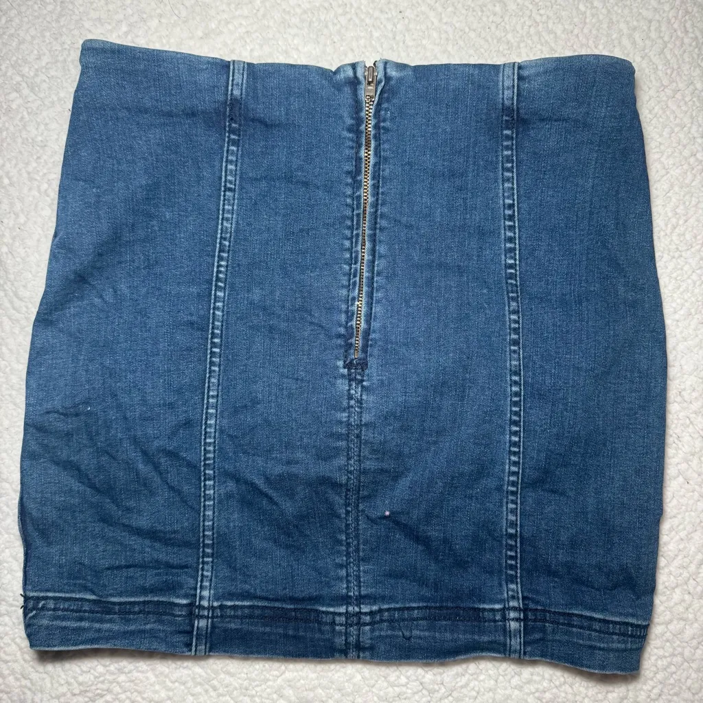 Free People Mini Skirt Women's 4 Blue Denim Stretch Y2K Straight Pencil Back Zip - Image 2