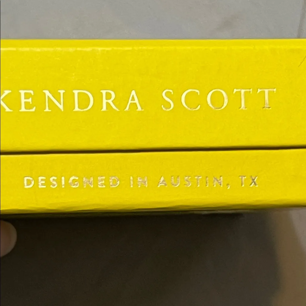 Kendra Scott Gold Necklace with Purple Accents - Image 5