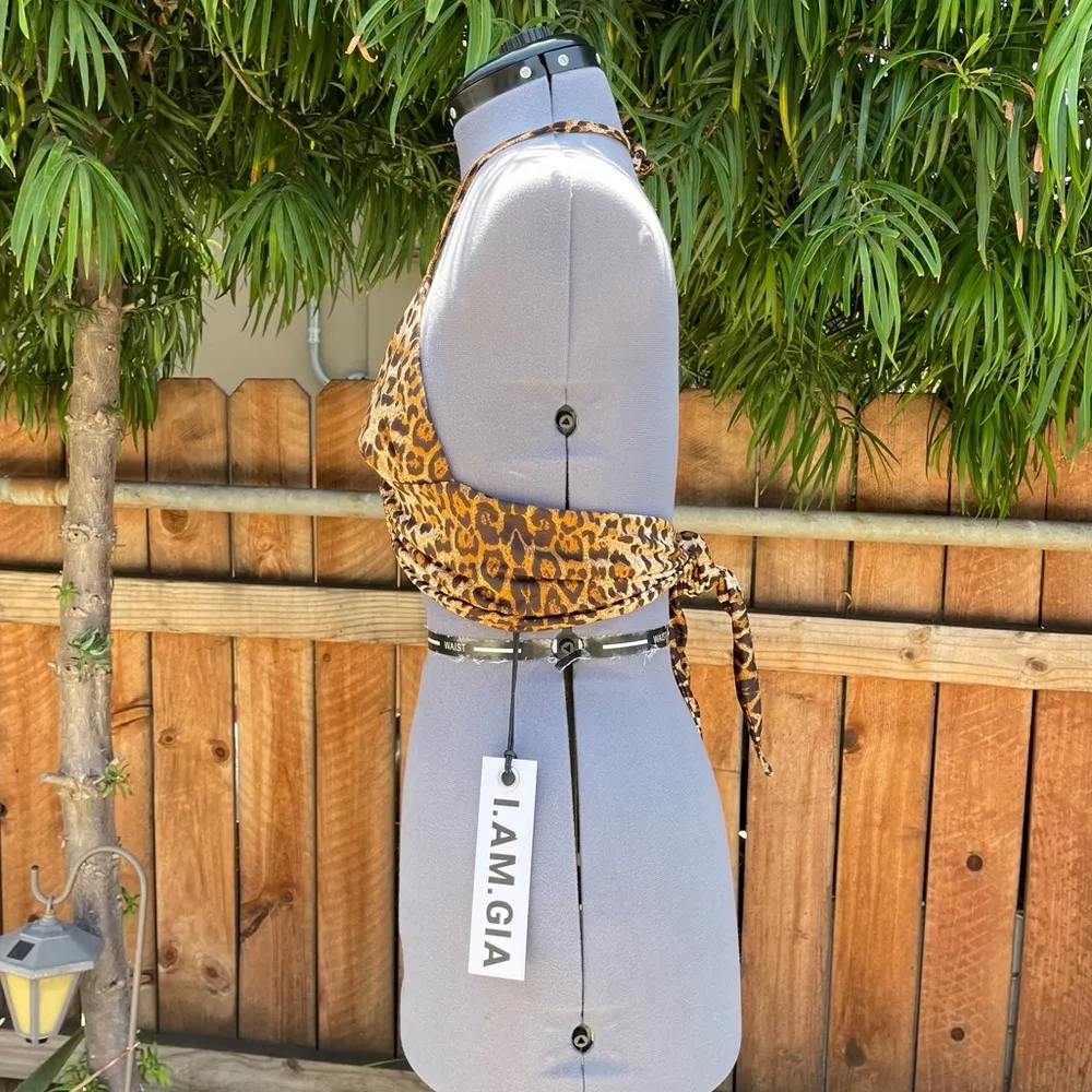 I.AM.GIA KIKI Leopard Crop Top size S - Image 4