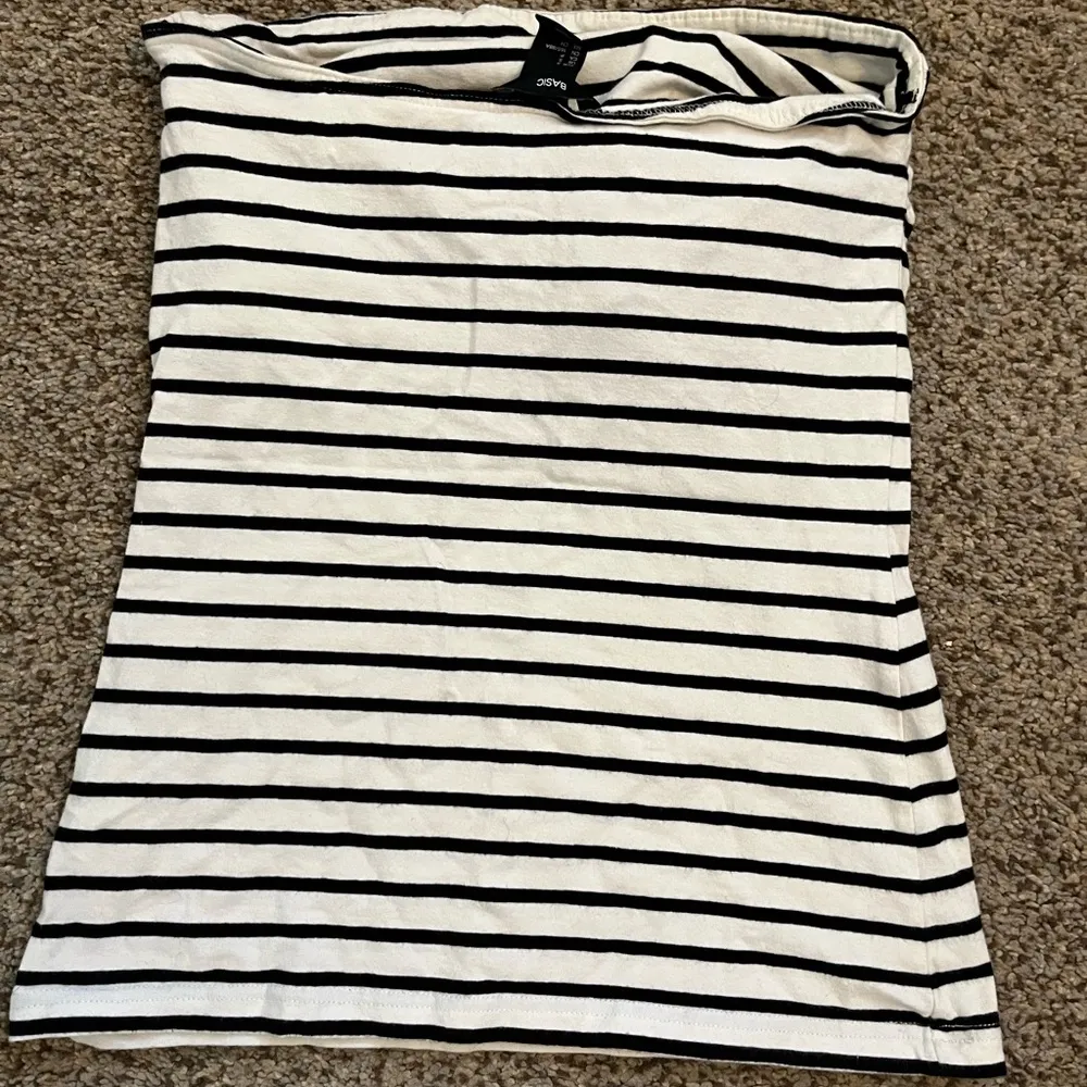 H&M striped tube top - Image 2