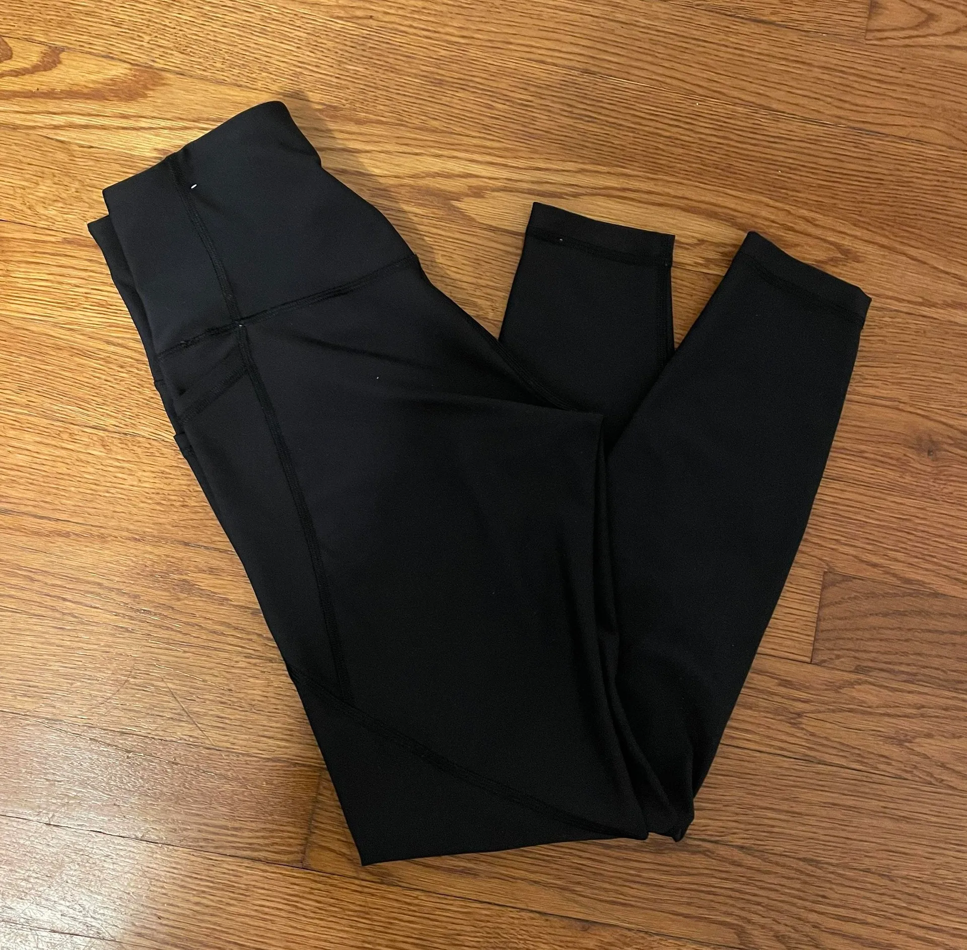 Old Navy Active Elevate 7/8 Leggings - Image 2