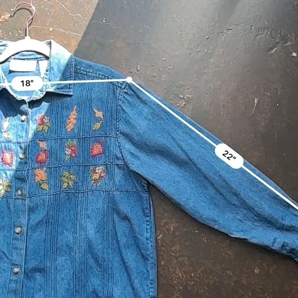 Petite Sophisticate & Co. Vintage Fall Denim Shirt (Y8) - Image 9