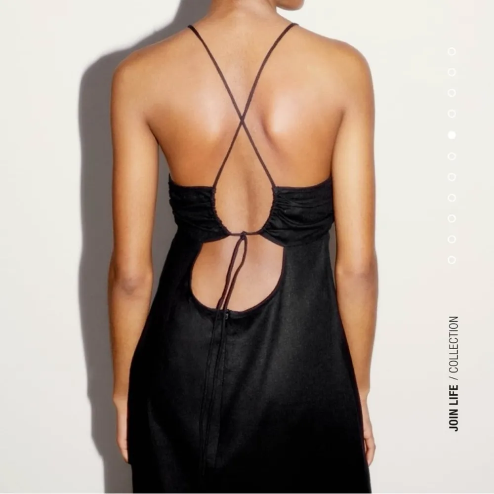 NWT  LINEN BLEND STRAPPT MIDI DRESS - Image 4