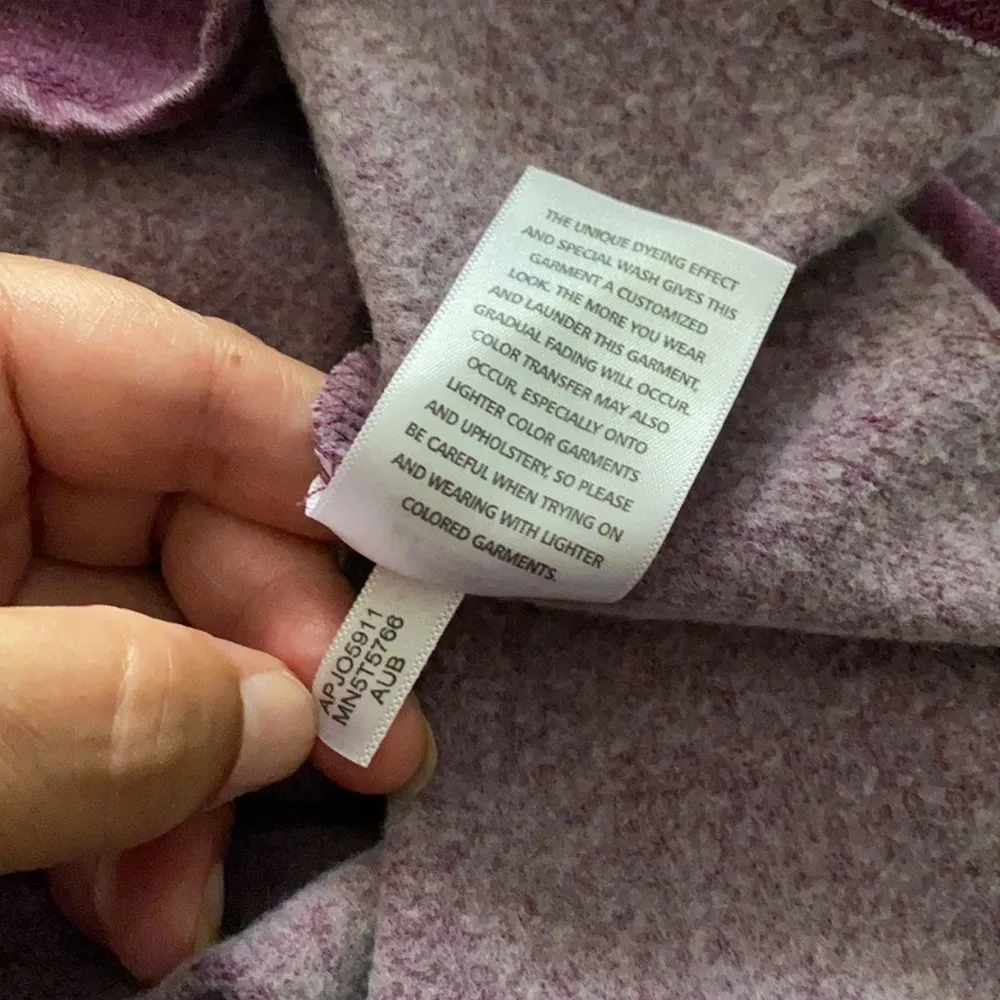 Purple Andrew Marc Turtleneck Pullover Size Medium - Image 9
