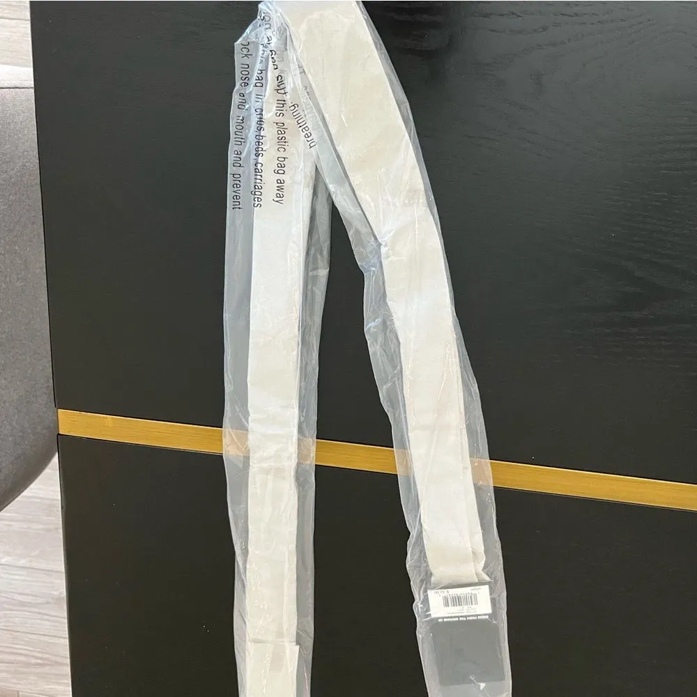 Nine West Women's Rhinestone Mesh Belt Size Medium NWT - Image 6