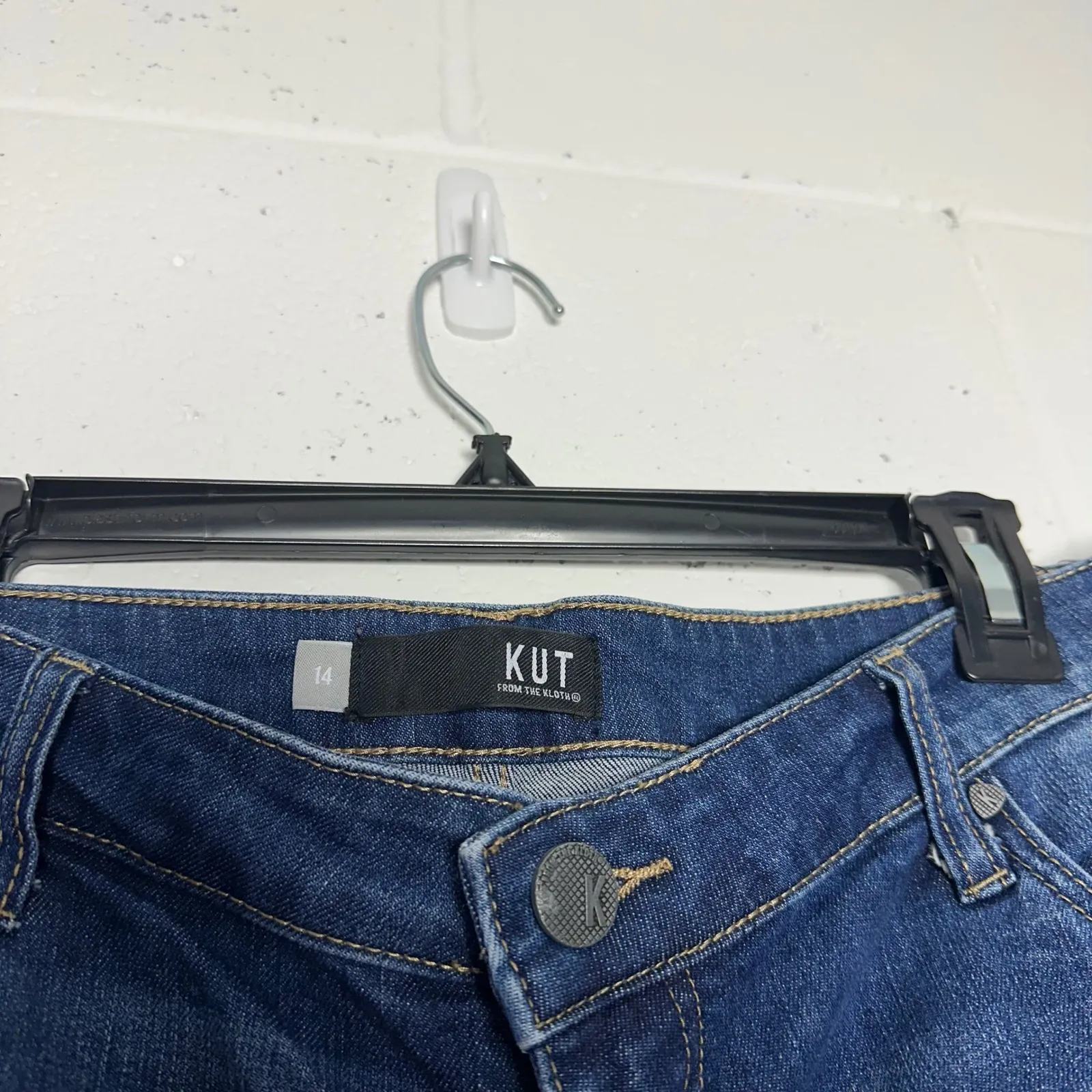 KUT From The Kloth Womens Denim Shorts Size 14 Blue Frayed Hem Distressed Casual - Image 2