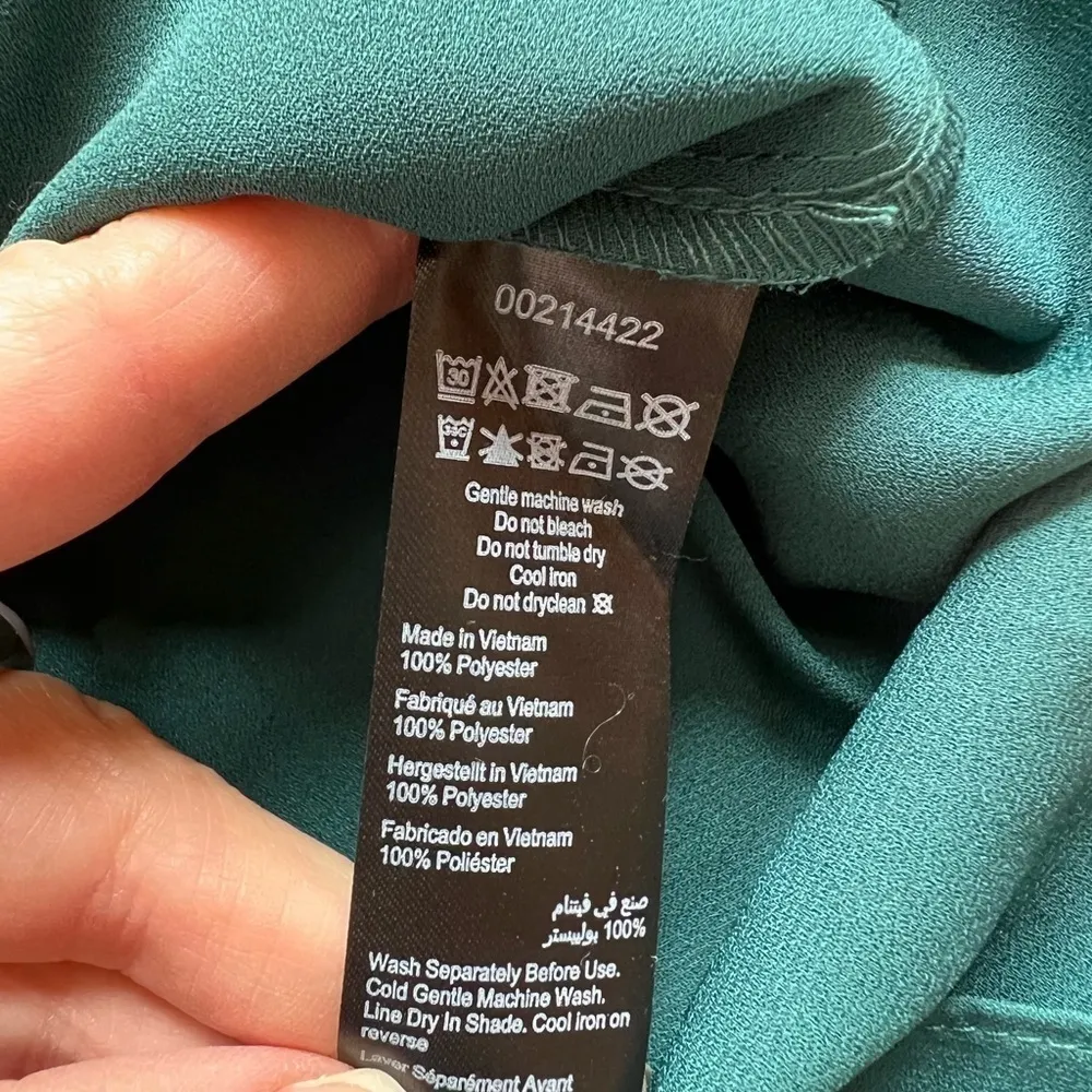 City Chic Zip V-Neck‎ Blouse NWOT - Image 7